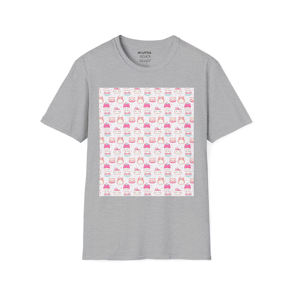 Cute Pink Cat Pattern T-Shirt — Kawaii Kitty Repeat Graphic Tee